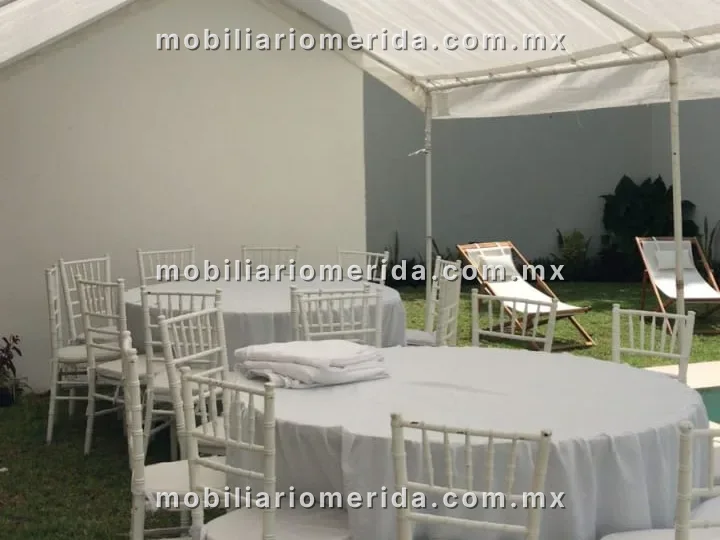 Renta de mesas y sillas tiffany para evento en quinta, Carpas en Mérida
