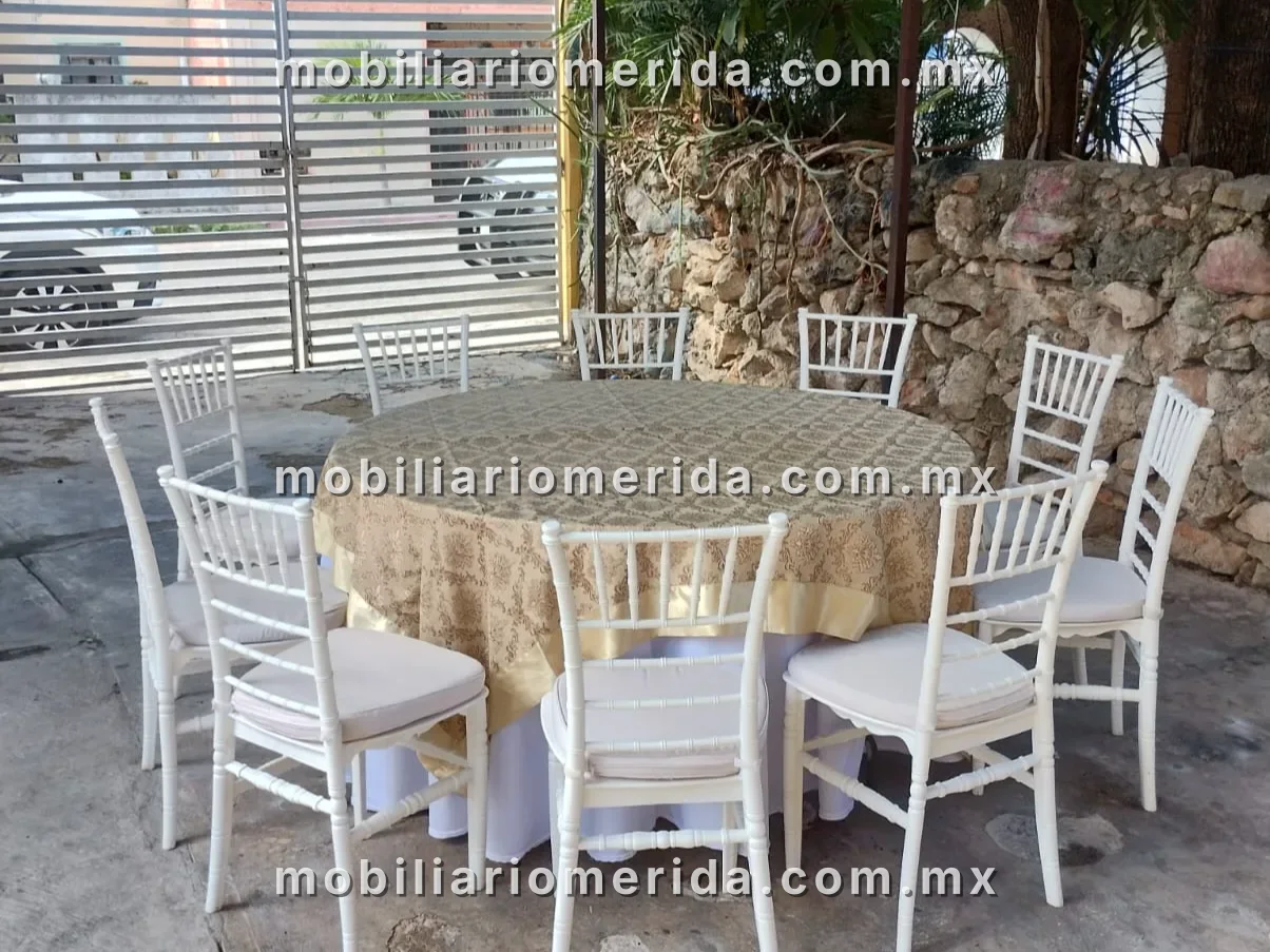 Renta de Mesas con manteles y sillas tiffany para evento, Mobiliario para bodas en Mérida
