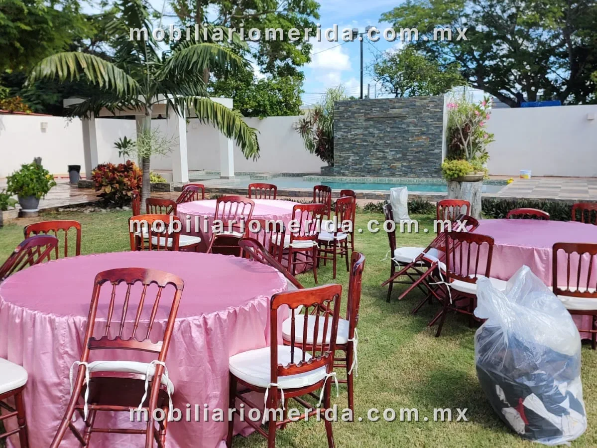 renta de mesas con manteles y sillas, Manteles en Mérida